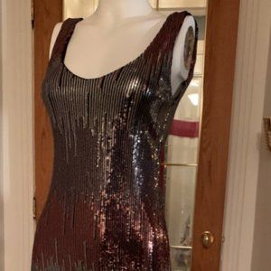 Robe de pailette. NEUVE.